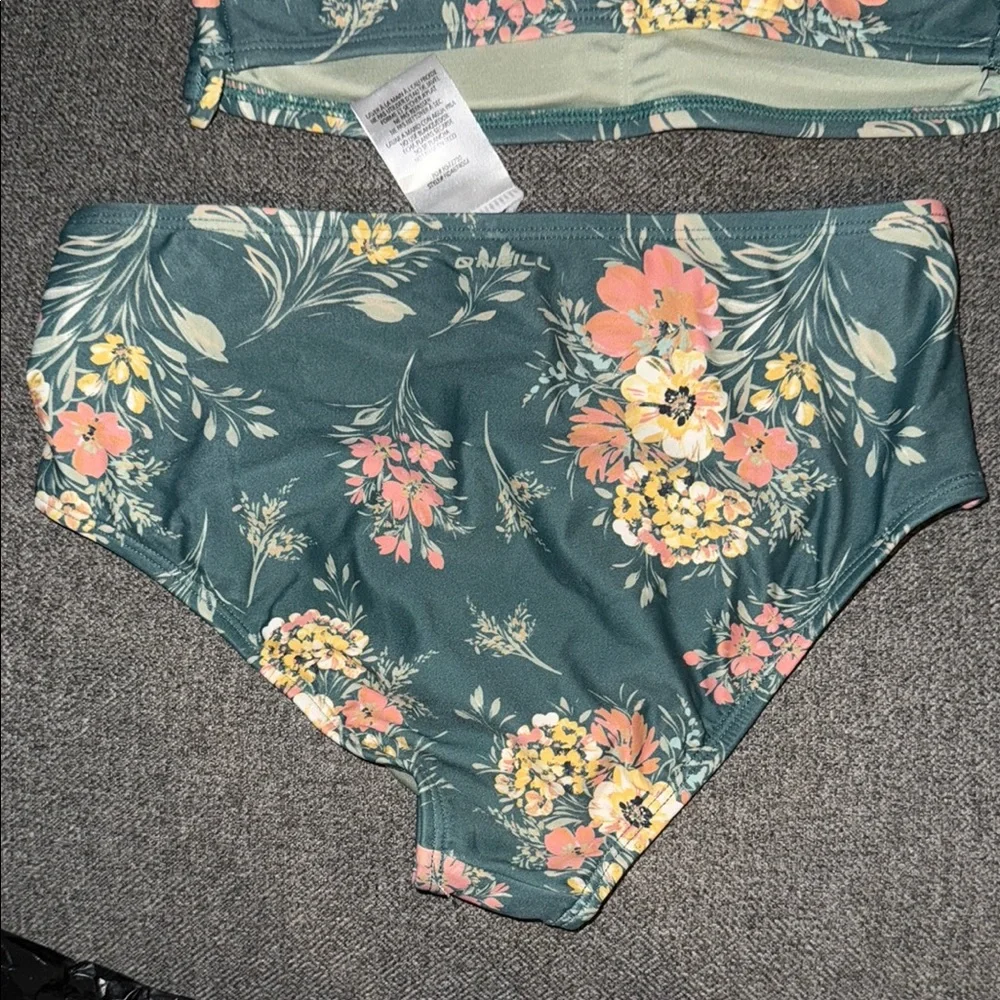 ONEILL Floral girls Bikini Set in Teal and Pink - Picture 6 of 9